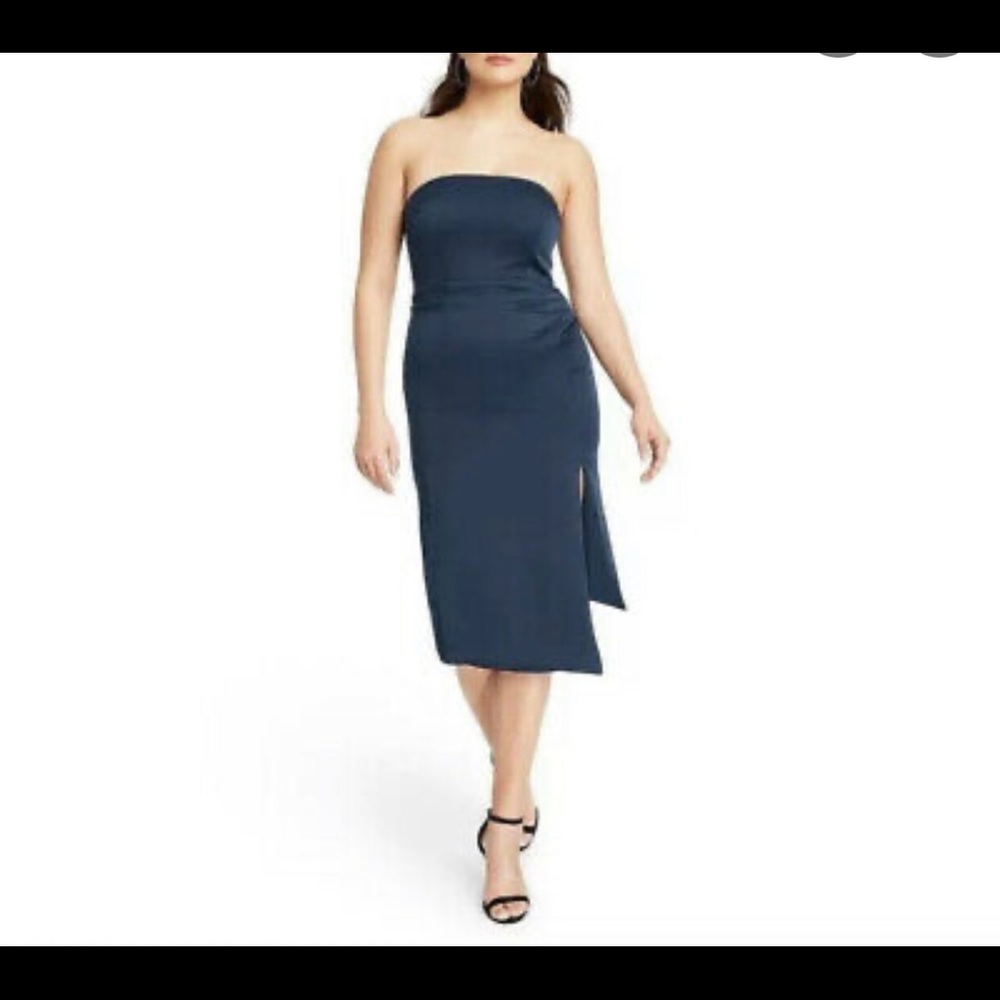 Navy strapless cocktail dress